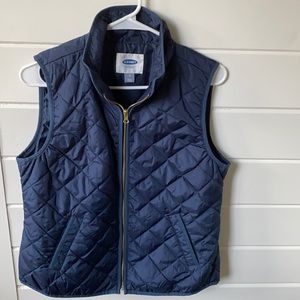 Old Navy Puffer Quilt Vest